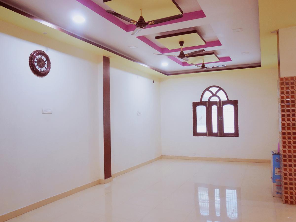Royal Guest House Gaya Exterior foto